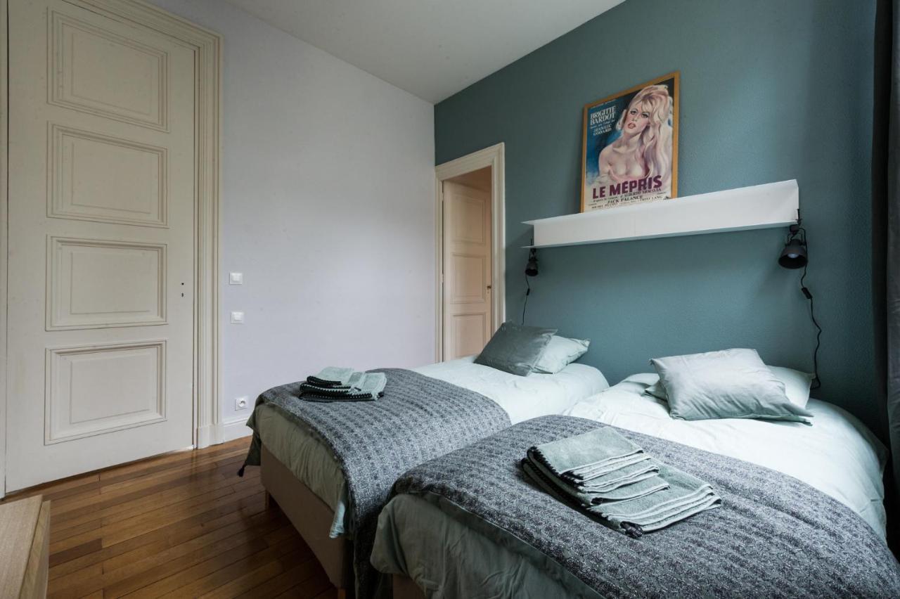 13 Place Chateauneuf - Tours Apartment ภายนอก รูปภาพ